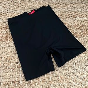 Spanx xs short shapewear